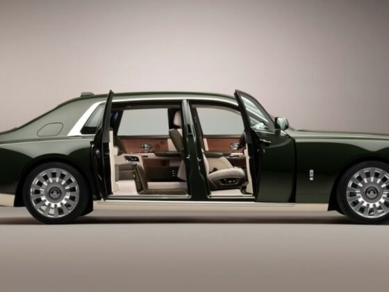 Rolls-Royce Bespoke Phantom Oribe