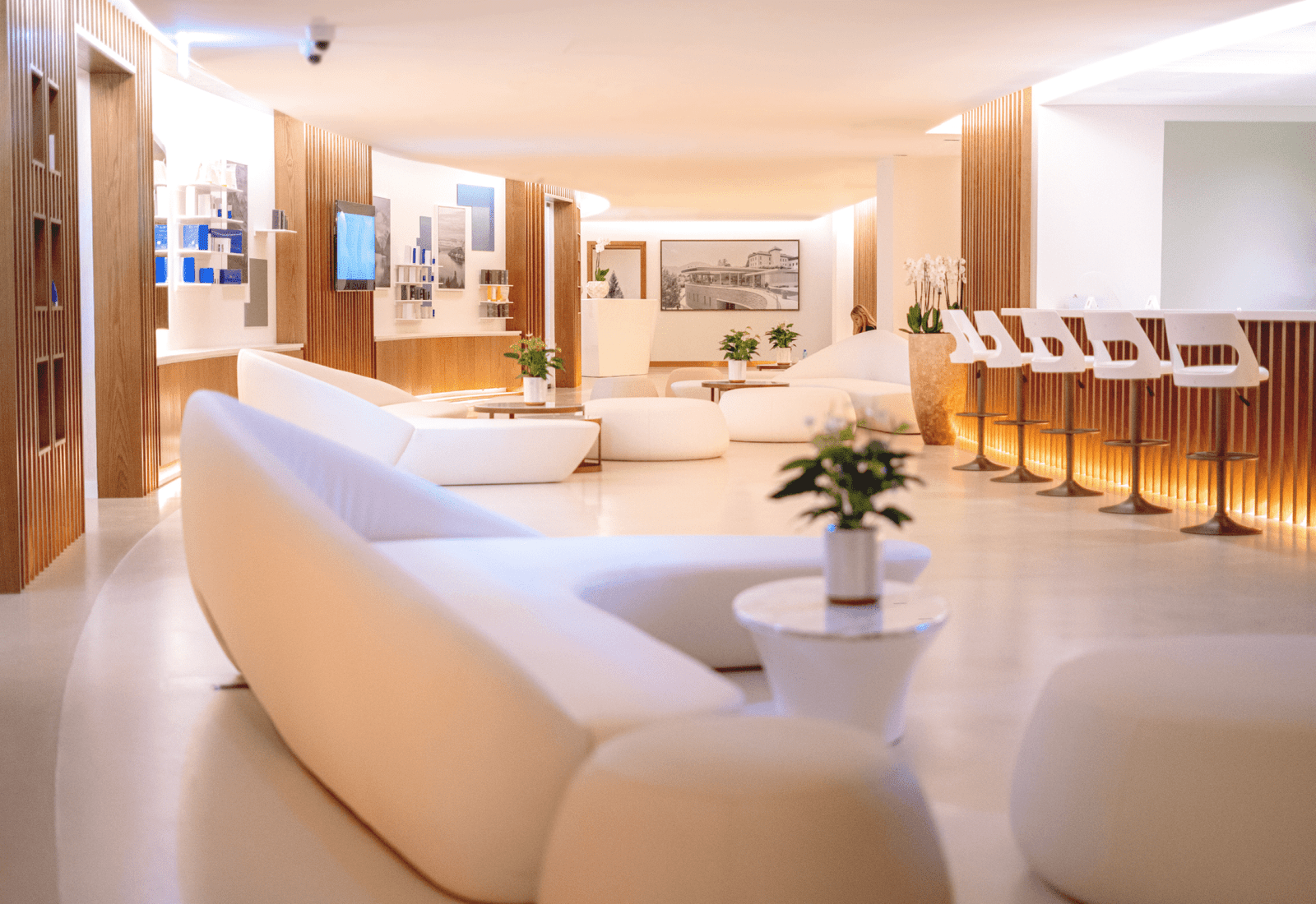 Clinique La Prairie Longevity Hub at The St Regis Marsa Arabia Island - The Pearl - Qatar